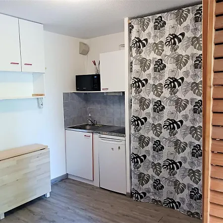 Pour 3 Au Centre D'arc 2000 Avec Balcon - Fr-1-411-893 *